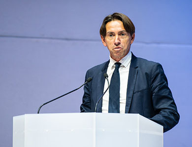 Dean LEWIS, Président de l’université de Bordeaux
